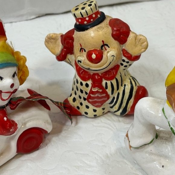 3 VTG Ceramic Hand Painted Figurines Circus Clowns 3"-3.5" Tall - Picture 12 of 16